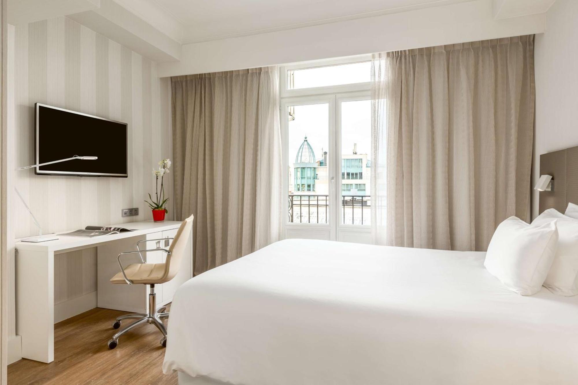 เอ็นเอช คอลเล็คชั่น บรัสเซล เซ็นเตอร์ Hotel บรัสเซลส์ ภายนอก รูปภาพ